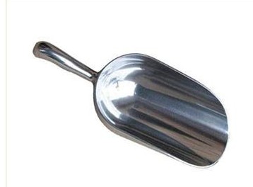 Stainless steel feed scoop